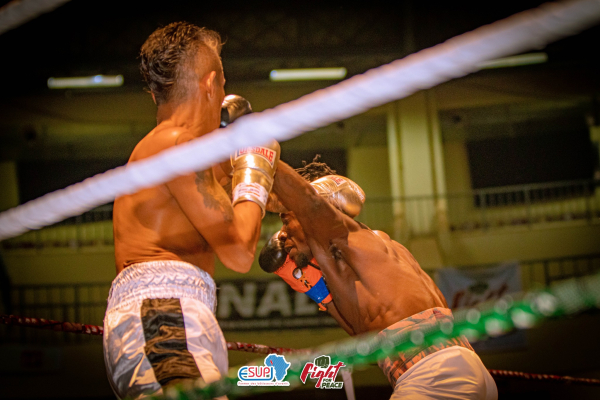 PARTICIPATION DE NOS ETUDIANTS AU GALA DE BOXE ORGANISE PAR NOTRE ALUMNI GLORIA GUISSOU